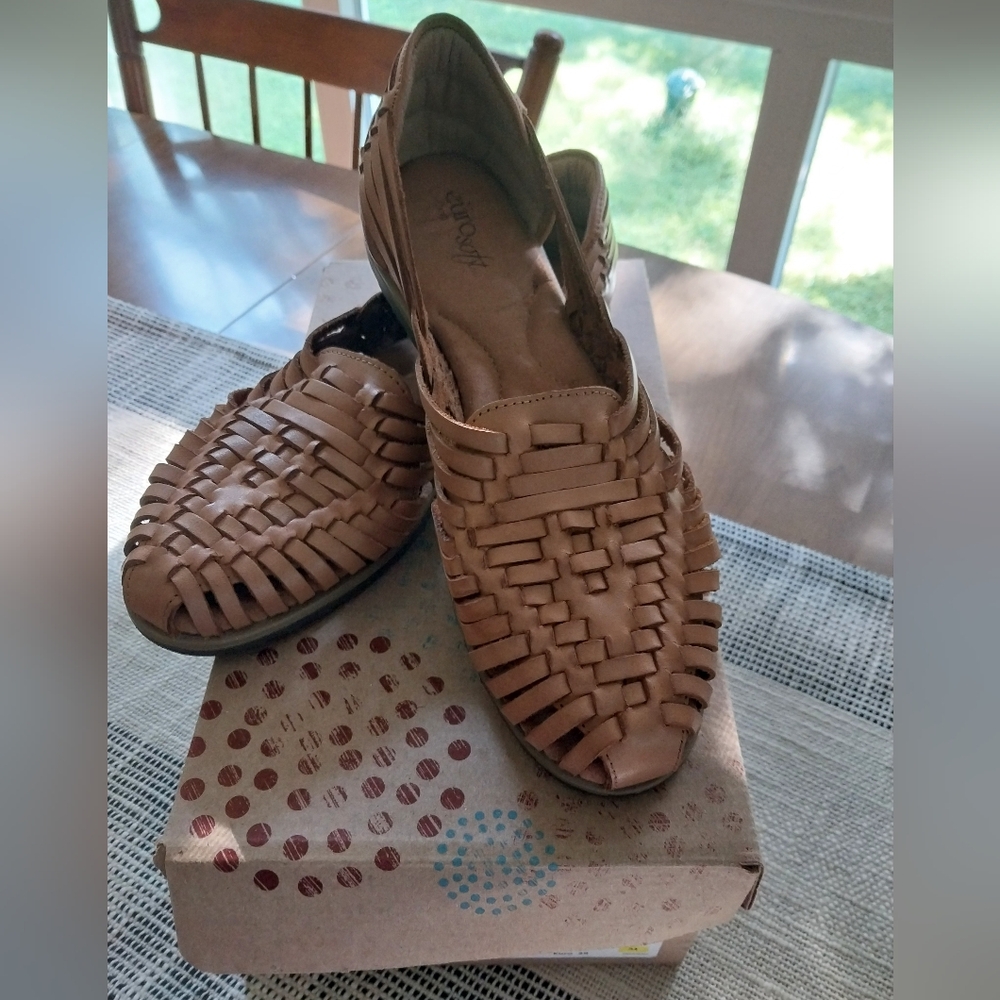 Eurosoft By SOFFT RAINE HURRACHE SANDAL